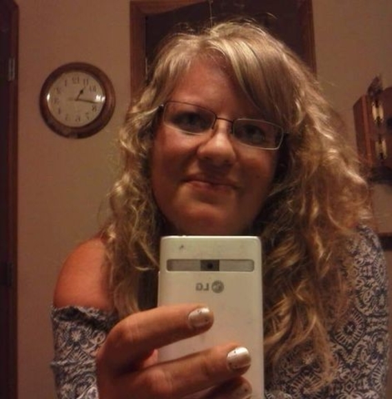 Meet your Posher, Leah - Picture 1 of 1